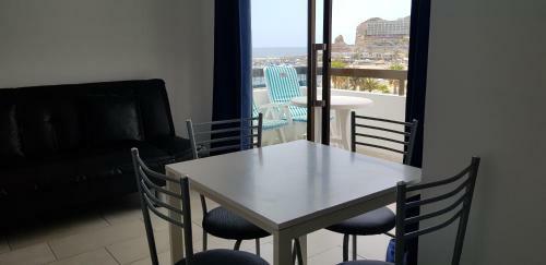 Apartamento Nydelig 2 -roms Leilighet Ved Sj�en