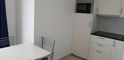 Apartamento Nydelig 2 -roms Leilighet Ved Sj�en