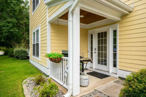 Marina 1 By Oak Island Accommodations