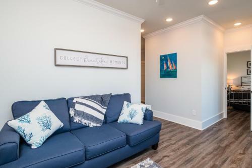Long Call By Oak Island Accommodations