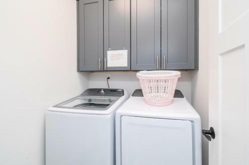 Long Call By Oak Island Accommodations