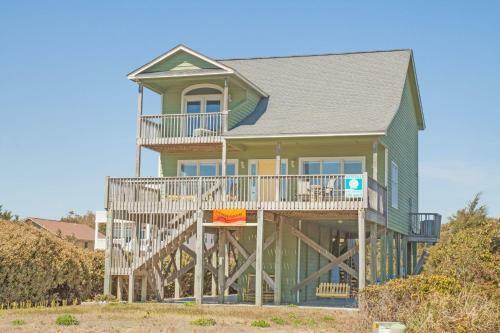 Southern Horizons By Oak Island Accommodations