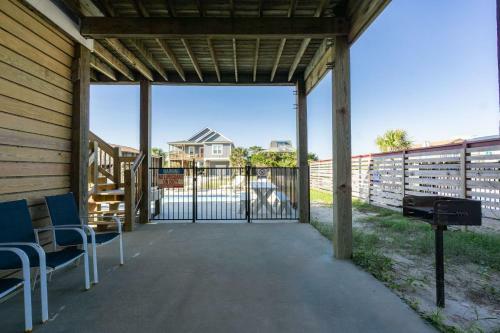The Treasure Chest By Oak Island Accommodations