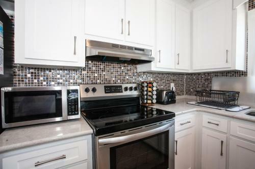Summer Sands By Oak Island Accommodations