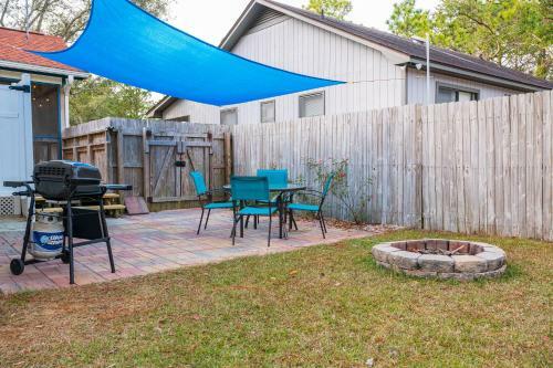 Island Hideaway By Oak Island Accommodations