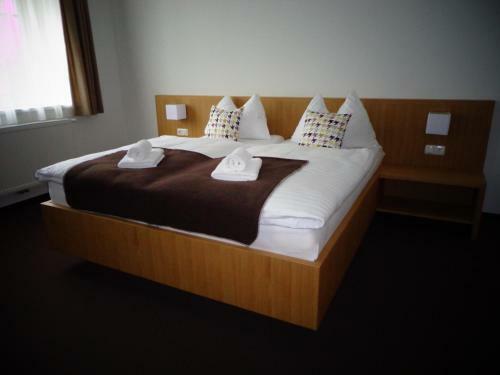 Hostal G�stehaus St. Anna