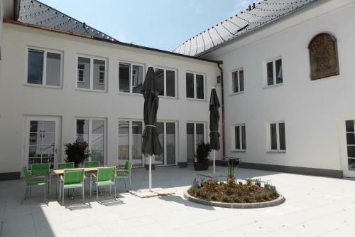 Hostal G�stehaus St. Anna