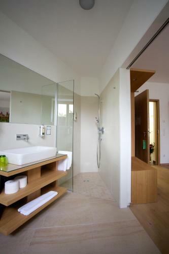 Hostal G�stehaus St. Anna