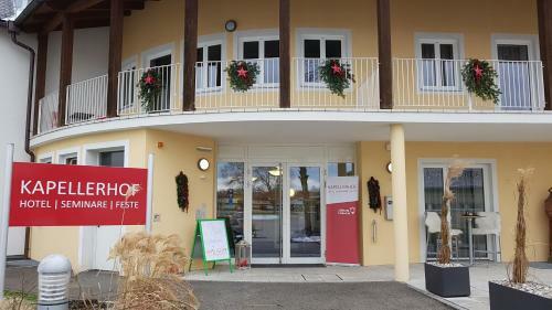 Hostal G�stehaus St. Anna