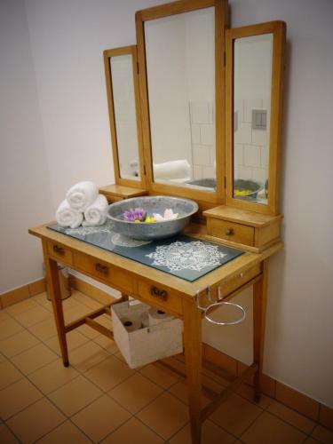 Hostal G�stehaus St. Anna
