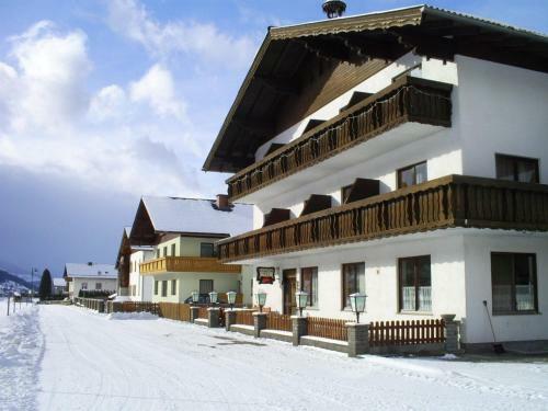 Hostal Pension Tilly