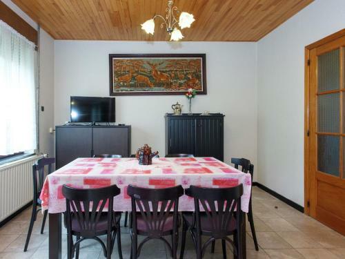 Holiday Home Le Champi Dochamps