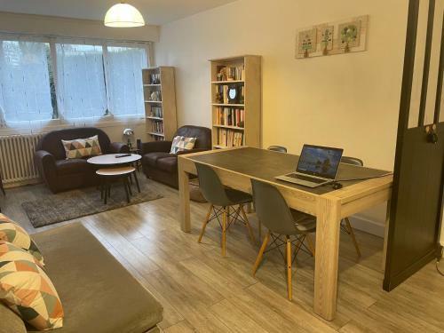 Apartamento Comfortable 50m� Appartment. Paris Western Suburb