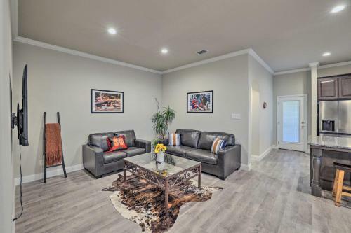 Aledo Home With Covered Patio And Spacious Yard!