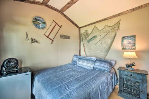 Unique 3-building Home With Gorgeous Lake Views