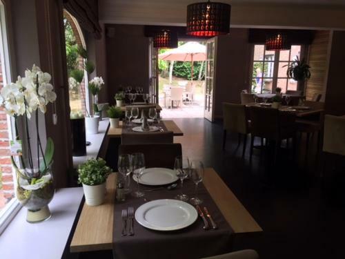 Hotel Adelaar
