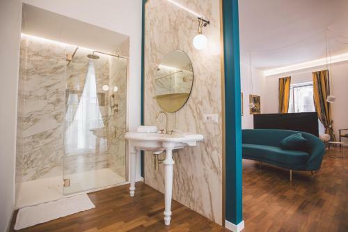 Hostal Suites Of The Royal Council