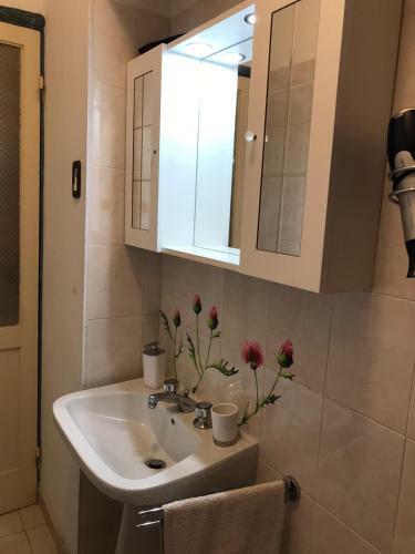 Apartamento Da Vito E Lucia, Trilocale In Centro Storico