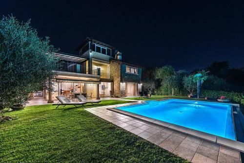 Villa Perla Con Piscina By Wonderful Italy