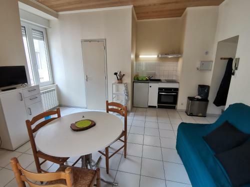 Apartamento -au 2- Studio Au Centre De Millau