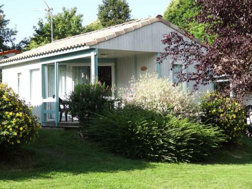 Camping Le Rouge Gorge **** 10' Puy Du Fou