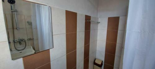Hostal Three Bedroom Apartment
