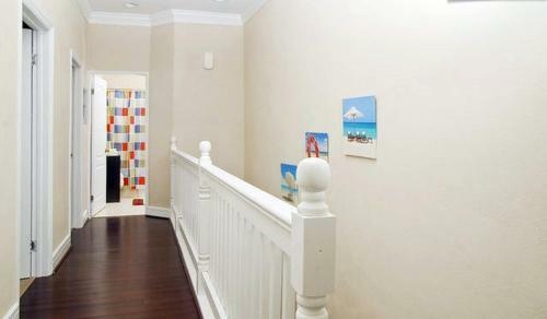 Two-bedroom Townhouse Near Coral Harbour Beach