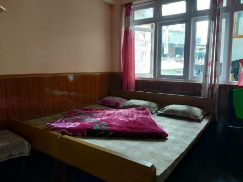 Hotel New Manjil