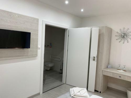 Amira Apartman