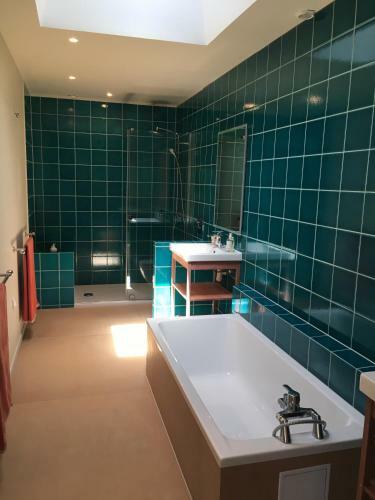 Hostal Villa Saigon