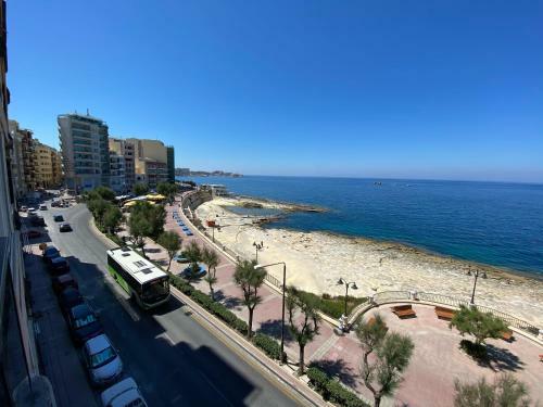 Amazing Sea View Sea Front 3 Bedroom Apartment