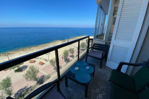 Amazing Sea View Sea Front 3 Bedroom Apartment