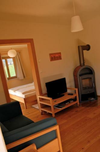 Hostal Weingut Tauss