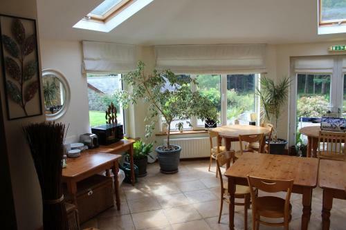 Hostal 10 Riversdale House Room Only Accommodation