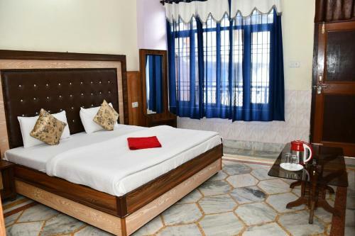 Hotel Himalyan Paradise