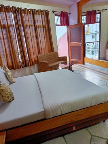Hotel Himalyan Paradise