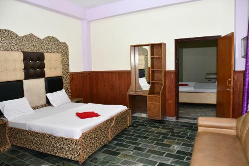 Hotel Himalyan Paradise