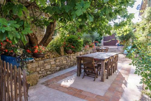 Bed & Breakfast Mas Des Carnassoles