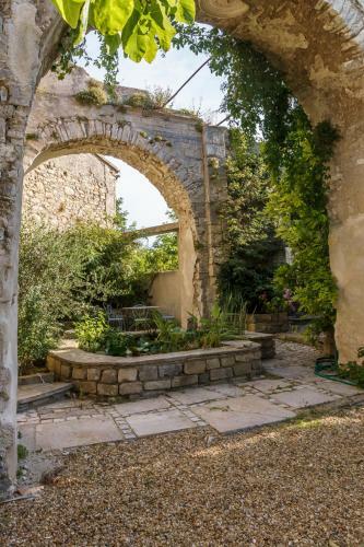 Bed & Breakfast Mas Des Carnassoles