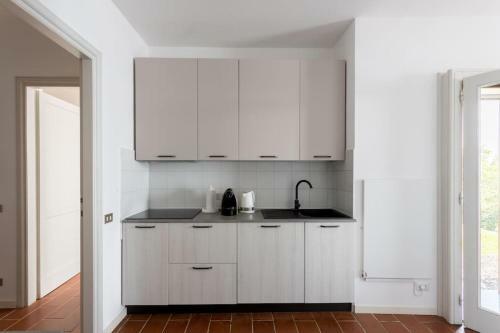Apartamento A Balcony On Lake Maggiore