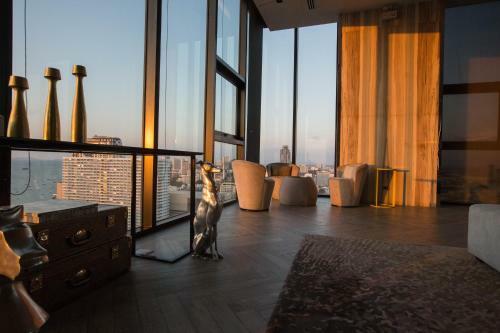 Apartamento The Base By Pattaya Holiday