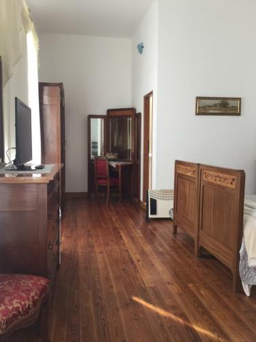 Hostal B&B Villa Orchidea