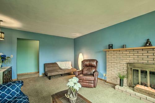 Evolve Hideaway On 75 Acres Near Canadohta Lake!