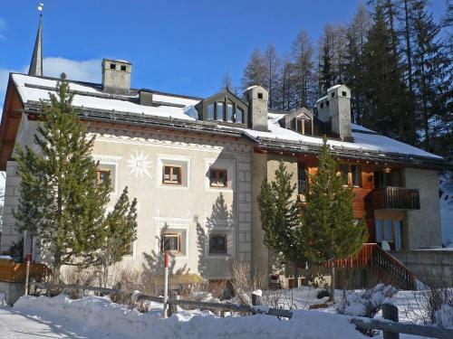 Apartamento Chesa Cantieni