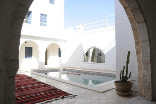 Hostal Dar Ennour