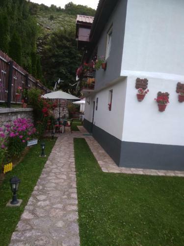 Hostal Vila Magda