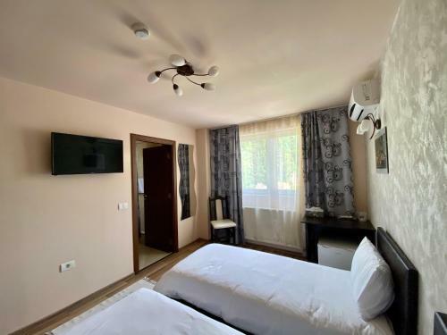 Hostal Pensiune Muntii Aninei