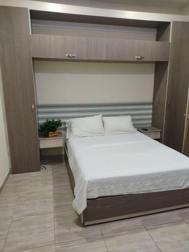 Hostal Prado Station Hotel