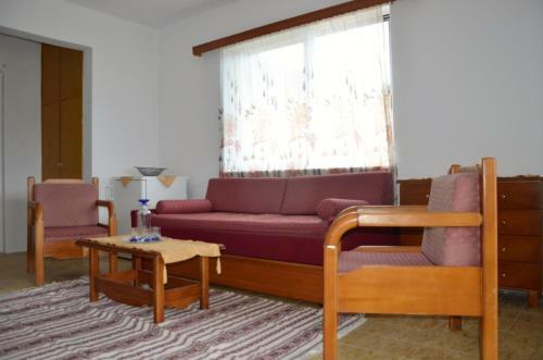 160 M2 Village House "arkadi"