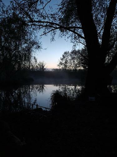 Rum Bridge Fisheries "carper's Cabin"